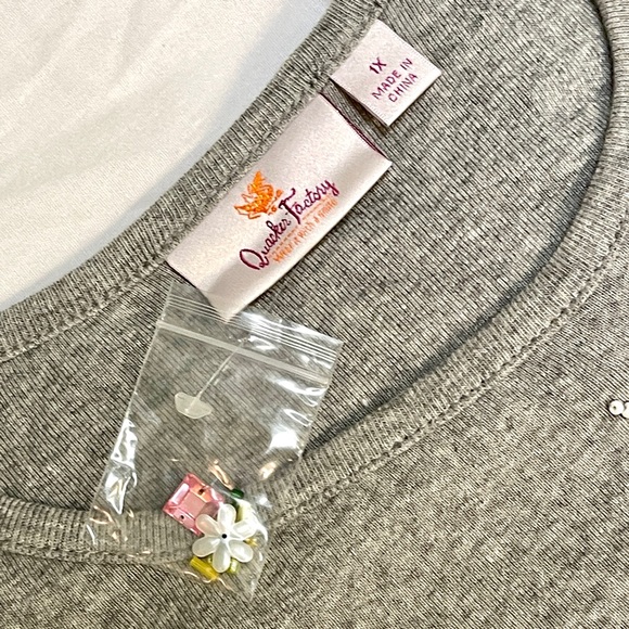 NWOT Ladies Quacker Factory Embroidery Beaded 100% Cotton 1x TShirt - Picture 3 of 13